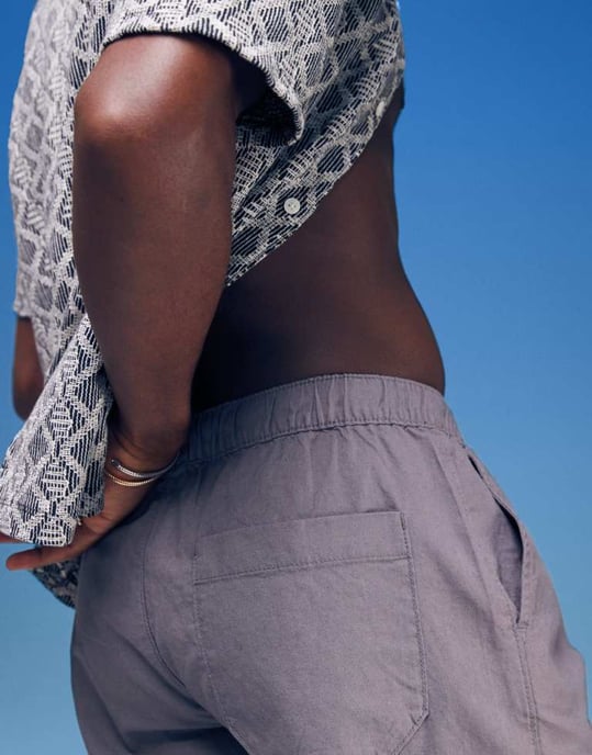 ASOS DESIGN vida linneblandade shorts i grått - Image 4