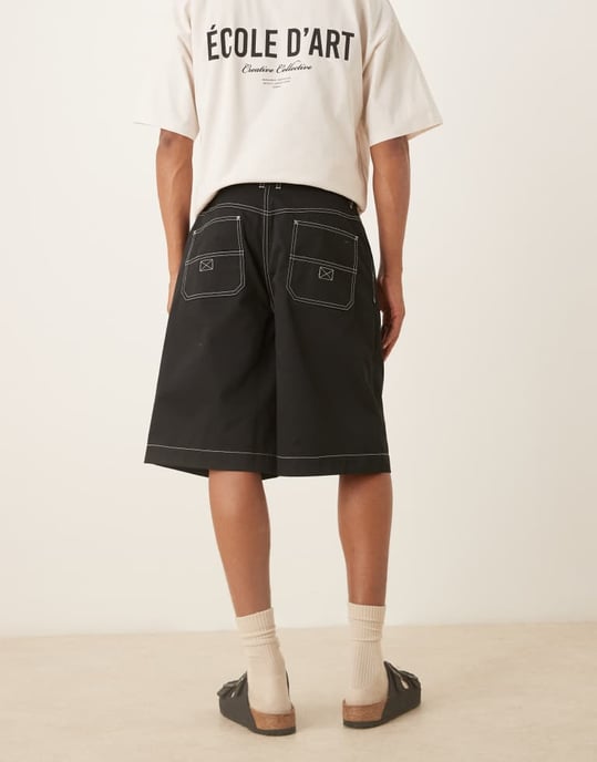 ASOS DESIGN oversized baggy plisserade shorts i svart - Image 3