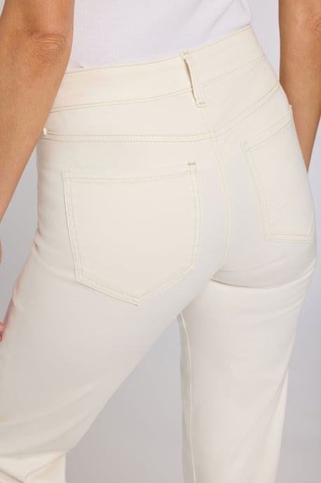 Marilyn Straight Crop Jeans - Image 5