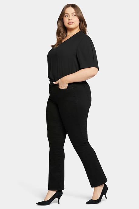Barbara Bootcut Zwarte Premium Denimbroek (Plus) - Image 5