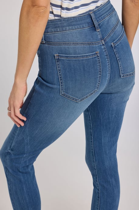Ami Skinny Jeans In Sure Stretch® Denim - Image 5