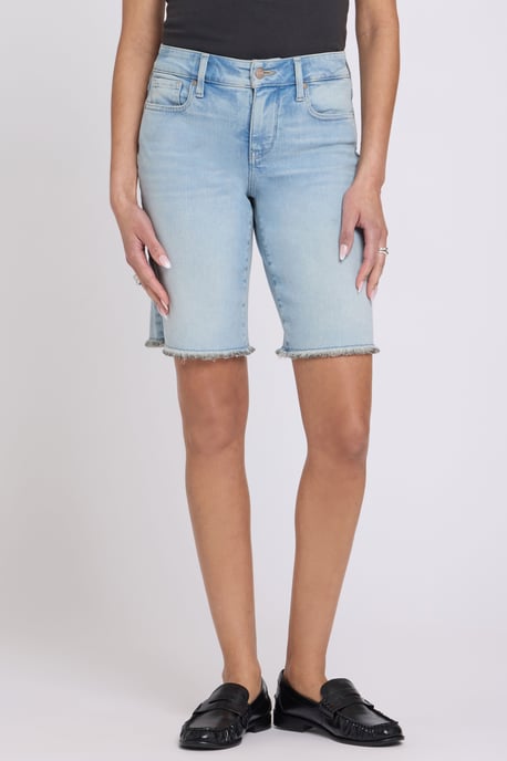 Boyfriend Denim Shorts In Re-New Denim - Image 4