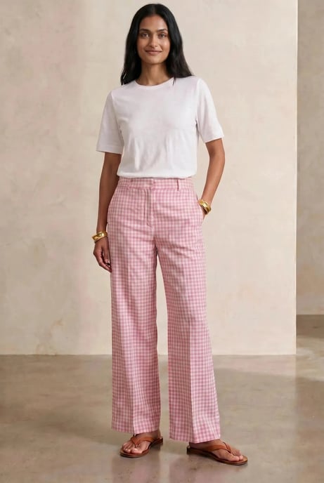 Relaxed Linen Blend T-shirt - Image 1