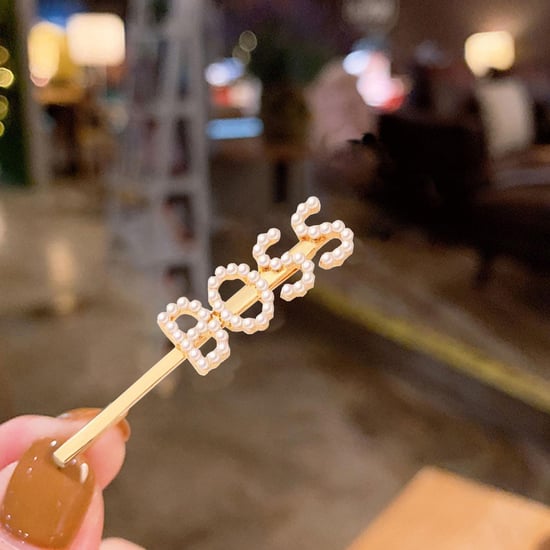 Envie Pearl Words Hairpin Boss Letter Statement Hair Clip Fashion Accessory Gold - Image 3