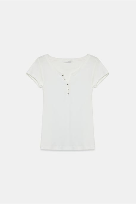 Women's Slim Fit Cotton U-Neck T-Shirt - Image 5