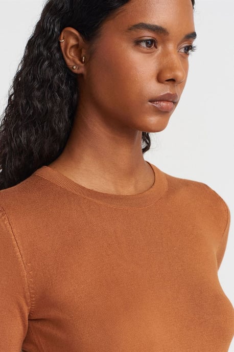 Ribbed Crew Neck Slim Fit Sweater - Image 3