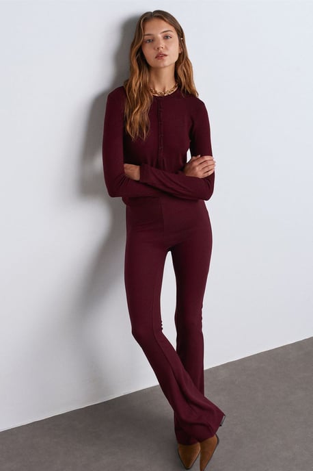 Slim Fit V-Neck Button Blouse - Image 3