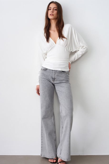 Slim Fit V-ringad Wrap Blus - Image 1