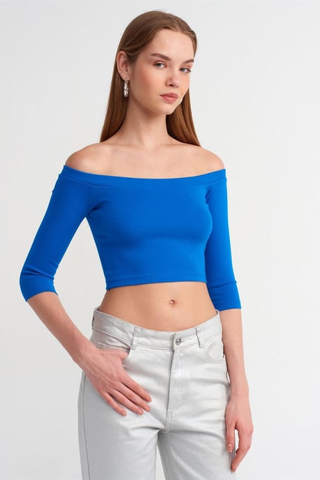 Women’s Off-shoulder Crop Blouse - Image 3