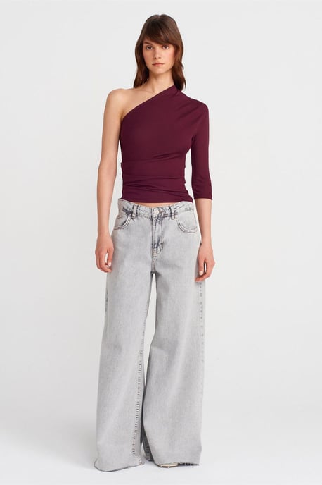 Off-shoulder Cut-out Slim-fit Blouse - Image 4