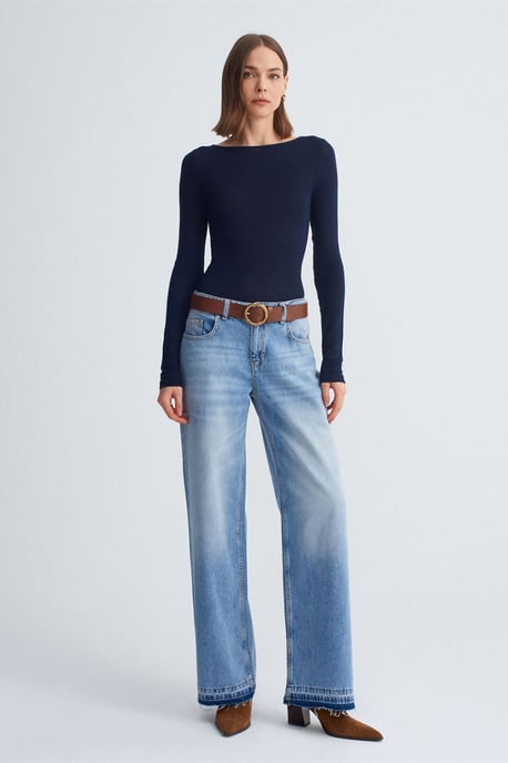 Women’s Ribbed Boat Neck Long-Sleeve Blouse - Image 4
