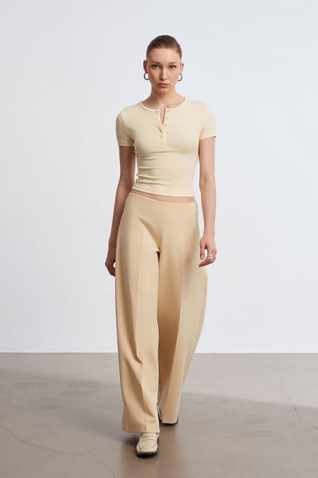 Slim Fit Crop Jersey Blouse - Image 4
