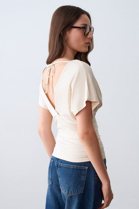 Slim Fit V-ringad Blus med Knytband - Image 2