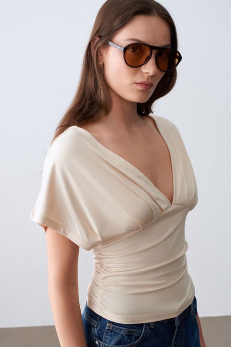 Slim Fit V-ringad Blus med Knytband - Image 4
