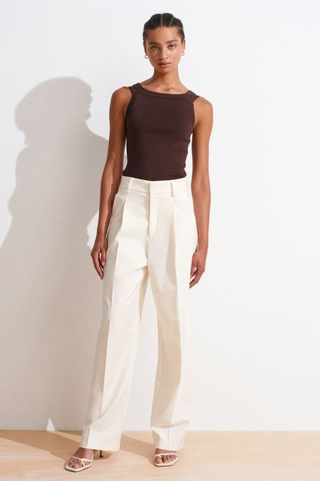 Sleeveless Ribbed Square-neck Blouse - Image 5