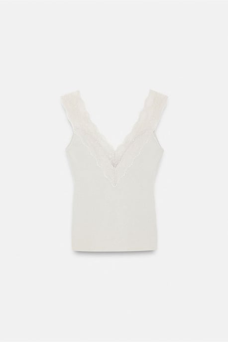 Getailleerde Mouwenloze Kanten Blouse - Image 5