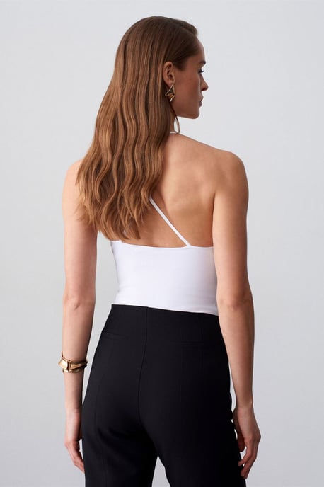 Slim Fit Cut-Out Halter Bodysuit - Image 2