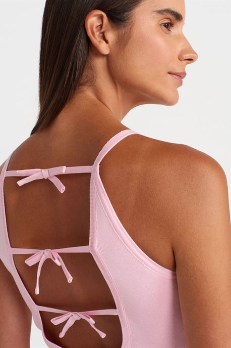 Slim Fit Halter Knit Blouse With Bow Detail - Image 4