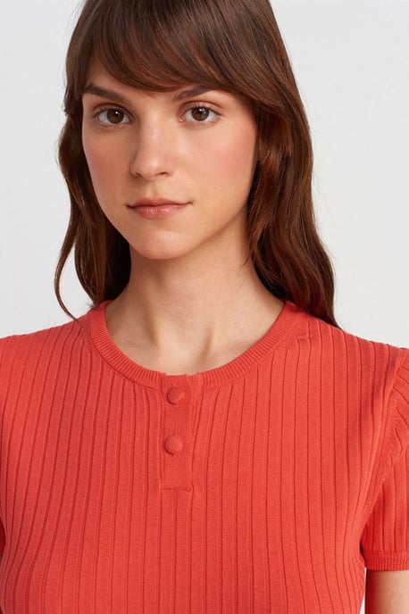 Ribbed Short-Sleeve Button Blouse - Image 3
