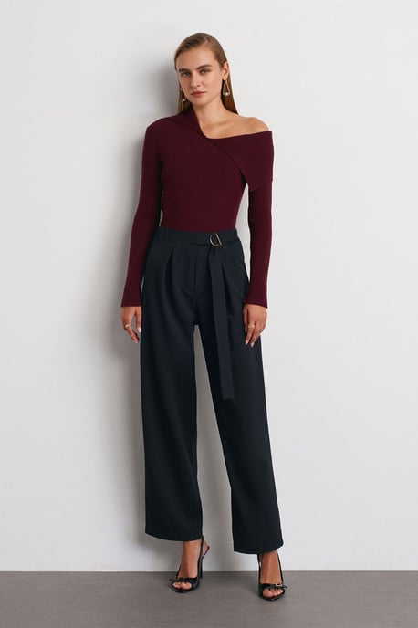 High-Waist Wide-Leg Crepe Trousers - Image 5