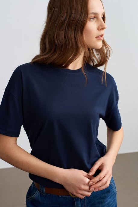 Dam T-shirt med rund hals i bomull - Image 3