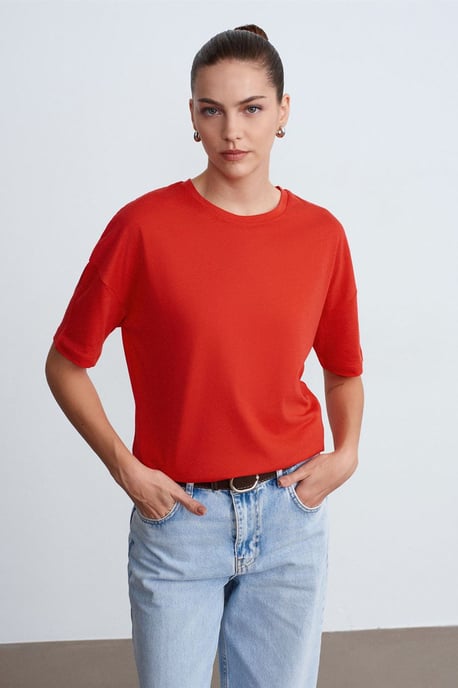 Dam T-shirt med rund hals i bomull - Image 4
