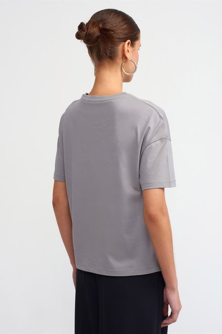 Dam T-shirt med rund hals i bomull - Image 2