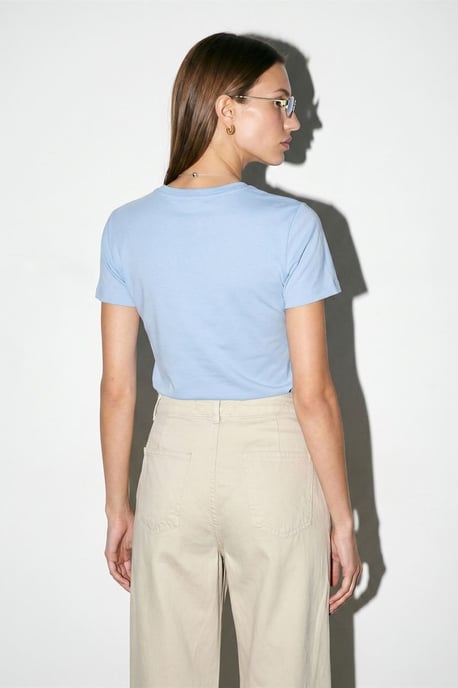 Women's Solid Crew Neck T-Shirt - Image 2