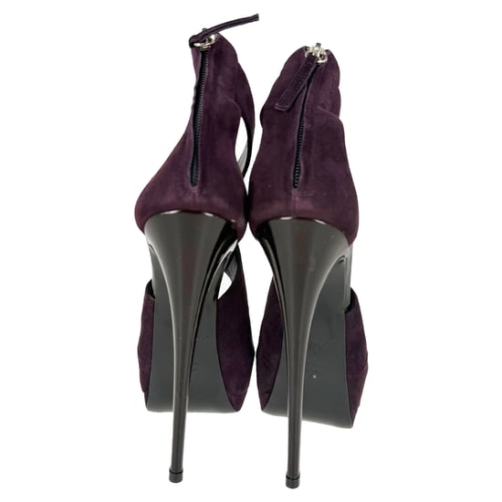 Giuseppe Zanotti platformpumps met gekruiste bandjes in bordeauxrood suède. - Image 3