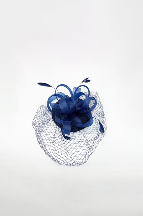Bow Feather & Net Disc Fascinator in Navy - Image 2