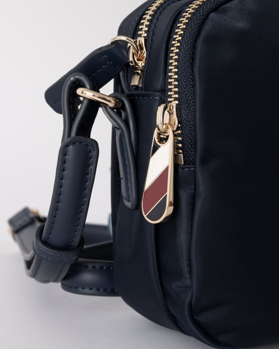 Crossover Bag in Navy - Image 2