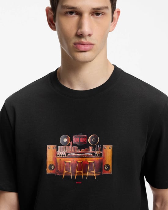 Regular Fit Short Sleeve T-Shirt in Black - Image 3