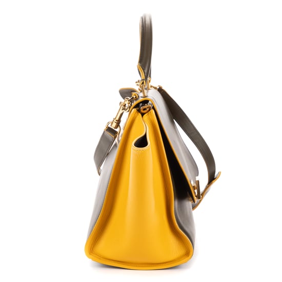 Trapeze Small Shoulder Bag - Image 4