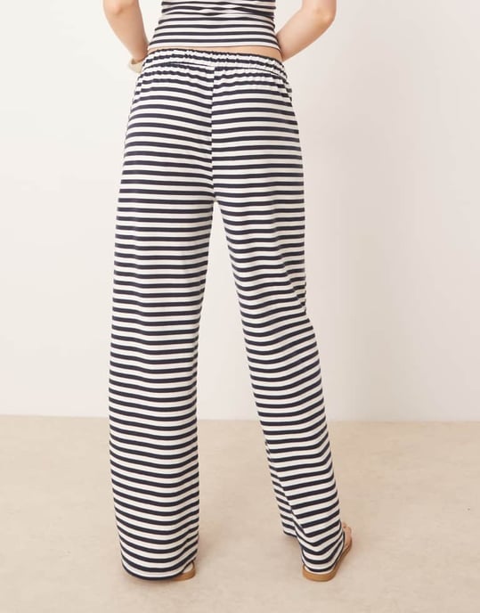 ASOS DESIGN low rise wide leg trouser co-ord in navy and white stripe - Image 2