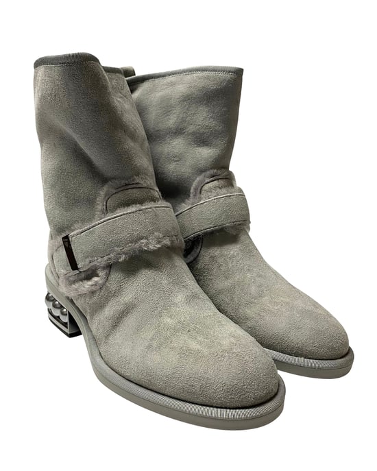 Nicholas Kirkwood Casiti Pearl Embellished Biker Boots in Grey Suede - Image 2