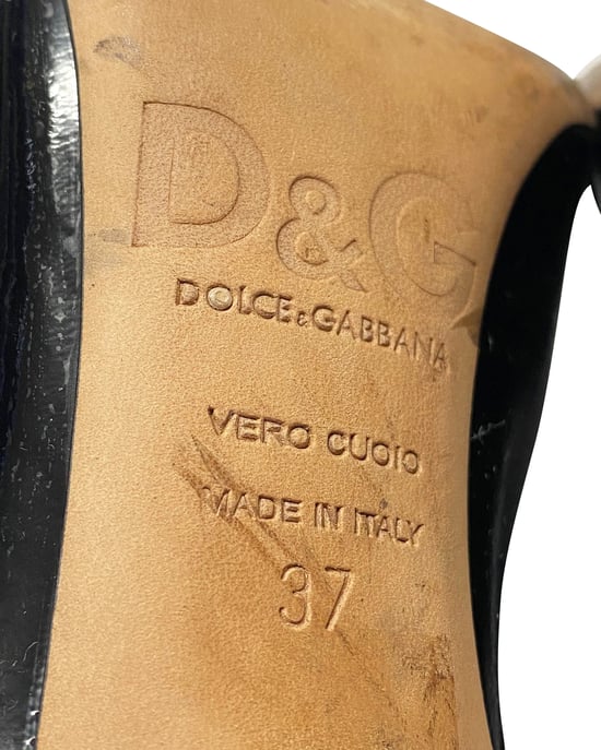 Dolce & Gabbana Båtsko i Svart Lack - Image 6