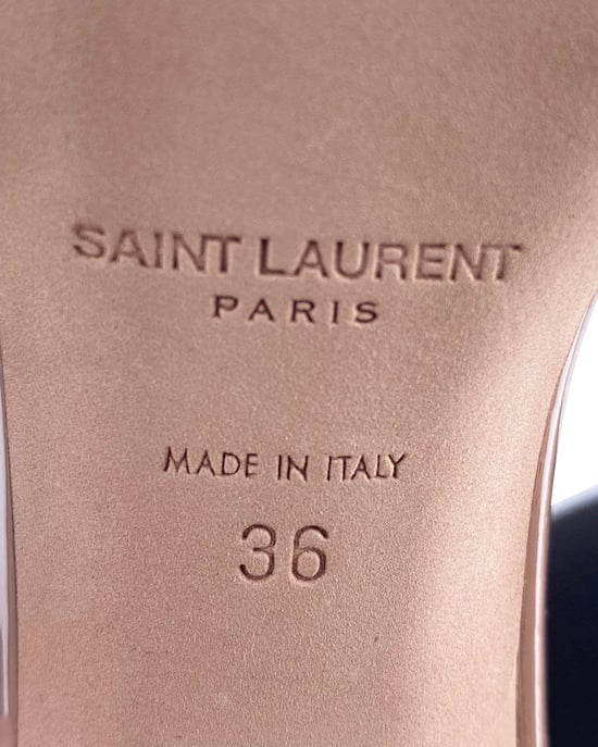 Yves Saint Laurent Enkellaarsjes met Enkelbandje in Beige Patent - Image 6
