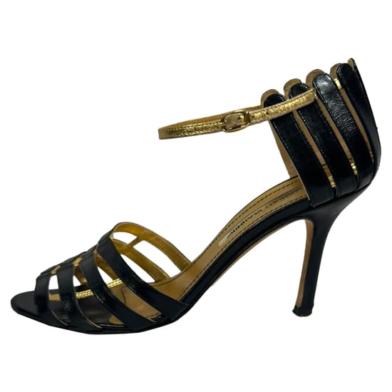 Manolo Blahnik Tvåfärgade Ankelband Sandaler i Svart Läder - Image 5