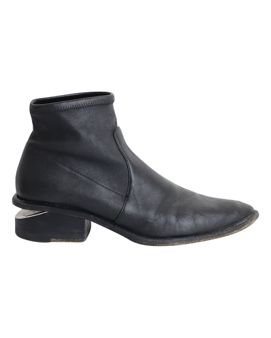 Alexander Wang Kori Stretch Enkellaarsjes in Zwart Leer - Image 1