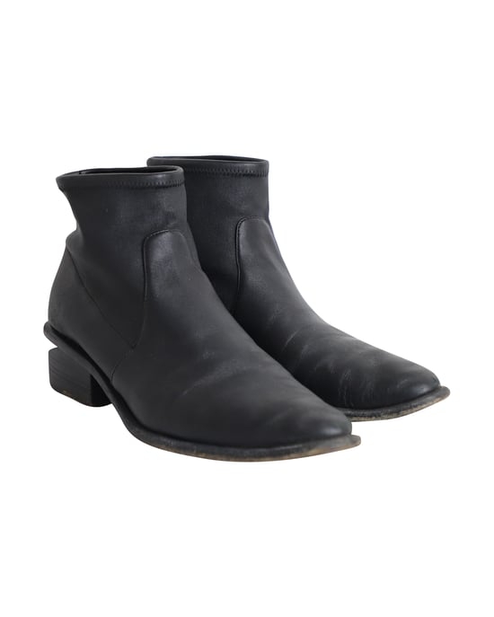 Alexander Wang Kori Stretch Enkellaarsjes in Zwart Leer - Image 3