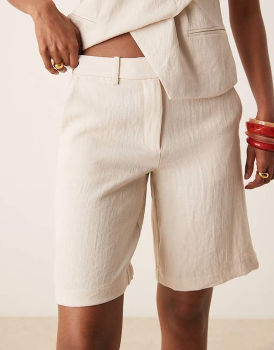 Vila tailored high waist longline short co-ord in birch cream - Image 4