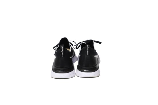 React Infinity Run Flyknit 2 in Black and White Rubber - Image 3
