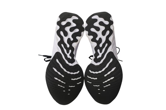 React Infinity Run Flyknit 2 in Black and White Rubber - Image 5