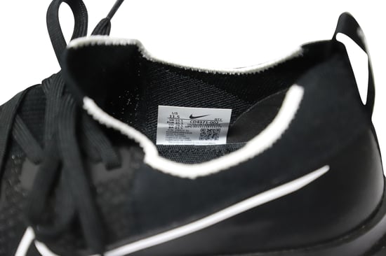 React Infinity Run Flyknit 2 in Black and White Rubber - Image 6