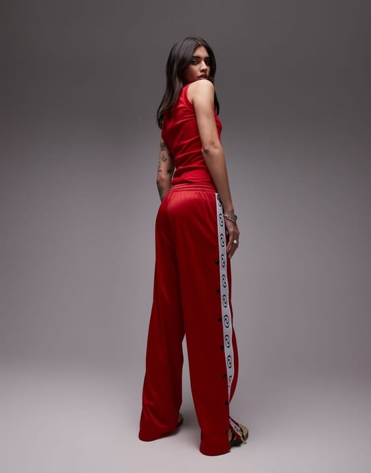Resume straight leg jogger trousers in racing red - Image 3