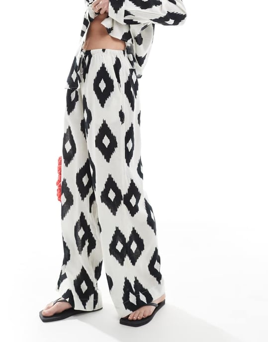 Accesorize Mono print oversized beach trousers - Image 2