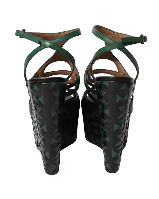 Alaia Laser-Cut Mandje Weef Wedges in Groens Leer - Image 4