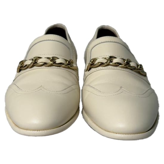 Chanel Chain Accent Wingtip Loafers in White Leather - Image 2