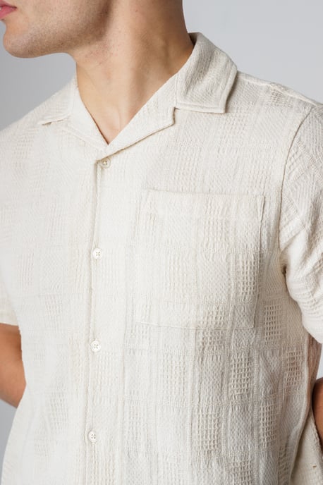 Cream Cotton Button-Up Shirt With Textured Check Print - Image 4