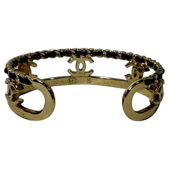 Chanel CC Chain Accent Bangle Bracelet in Gold Metal - Image 3